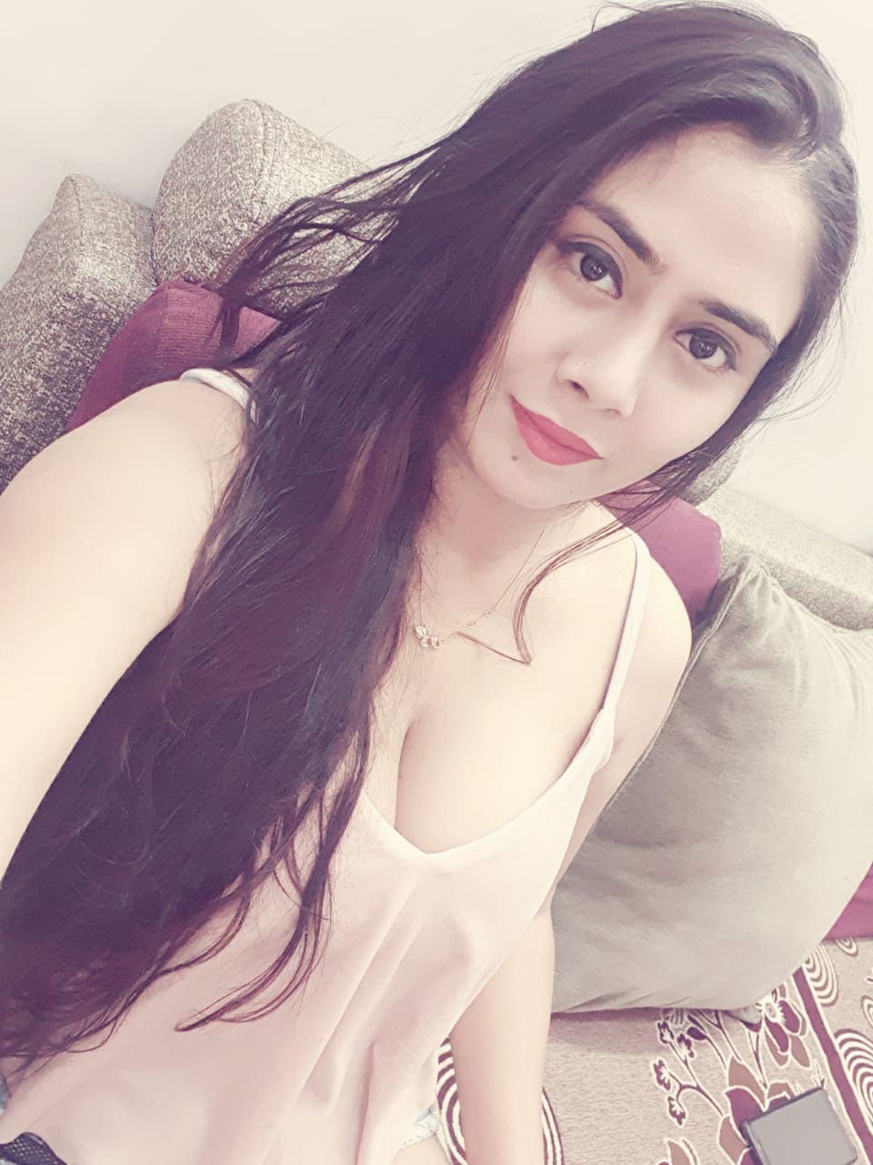 Housewife Escort Service Bangalore - Harkiran
